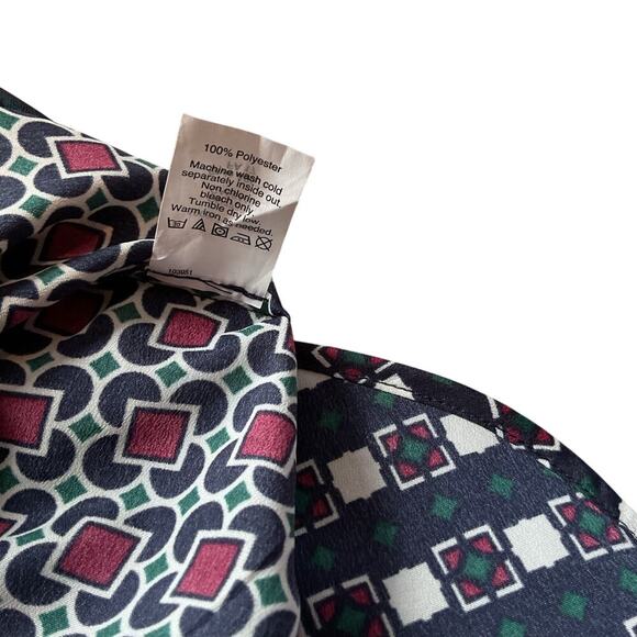 J. Crew Geometric Button Classic Knee Length Shirt Dress. Size 4 - Picture 8 of 8